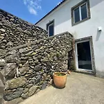 Casa Da Eira Dom wakacyjny Faial da Terra