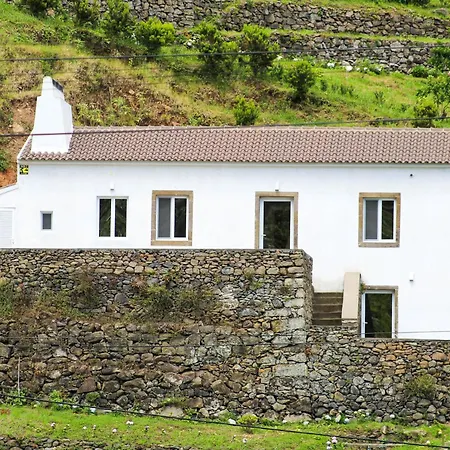 Hébergement de vacances Casa Da Eira *
