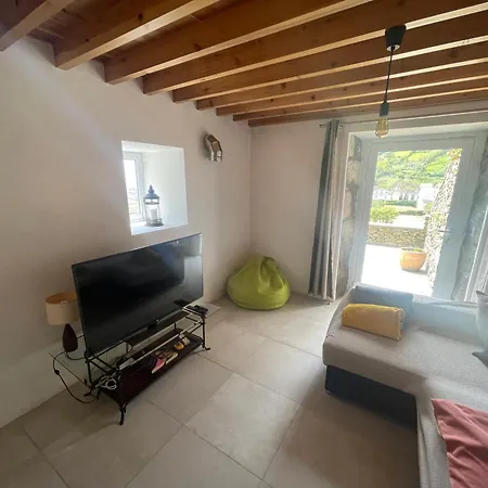 Casa Da Eira Faial da Terra