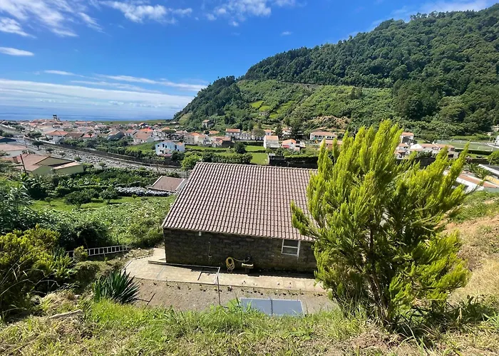 Casa Da Eira Faial da Terra